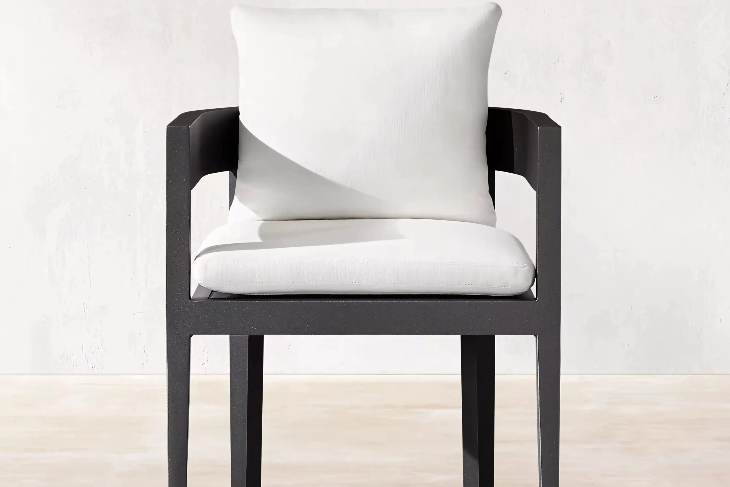 JS-OD0158 Dining Arm Chair Outdoor Restaurant Furniture (2-3)