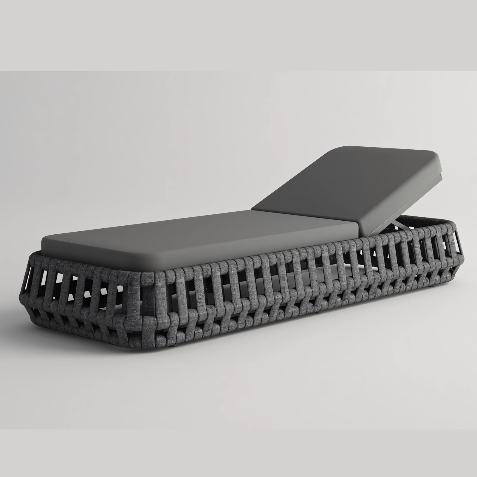 Luxury Chunky Woven Rope Outdoor Chaise Lounge - Image 3