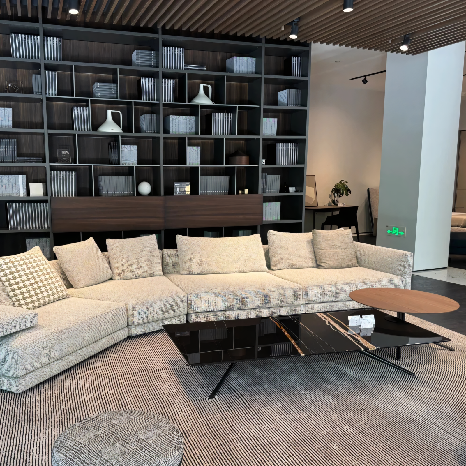 Luxury Textured Fabric Sectional Sofa with Slim Metal Armrests & Floating Design - Image 4