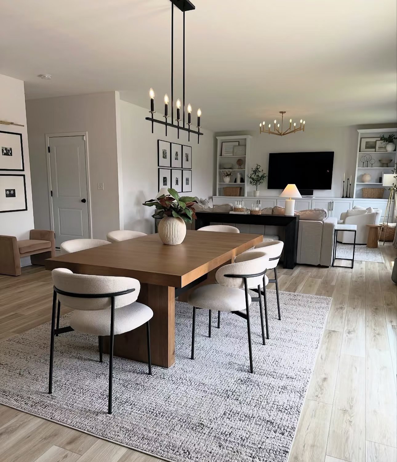 Apartment Project 18